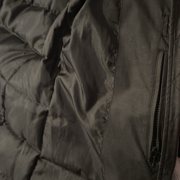 Ski Jacket with Faux Fur Hood and Insulation - Picture 17 of 17